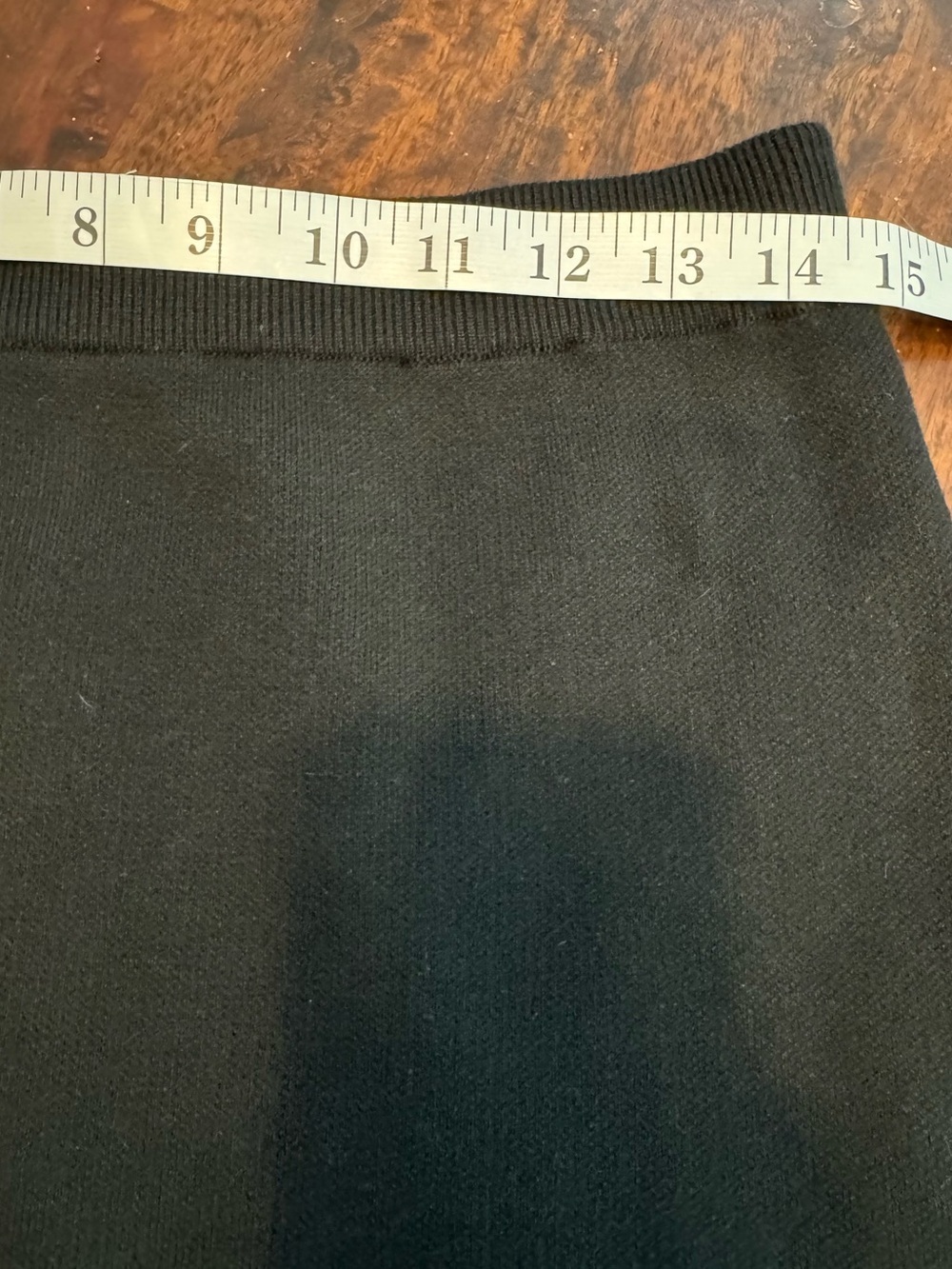 PILCRO Modern Knit Black Stretchy Mini Tube Skirt Scalloped Ruffle Hem Sz M - Picture 9 of 9
